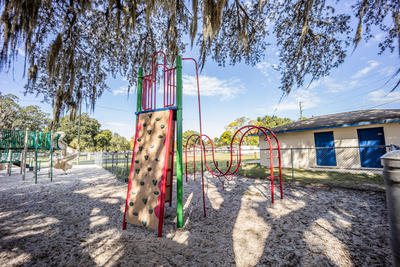 Cales playground