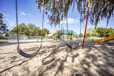 Cales playground