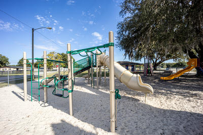 Cales playground